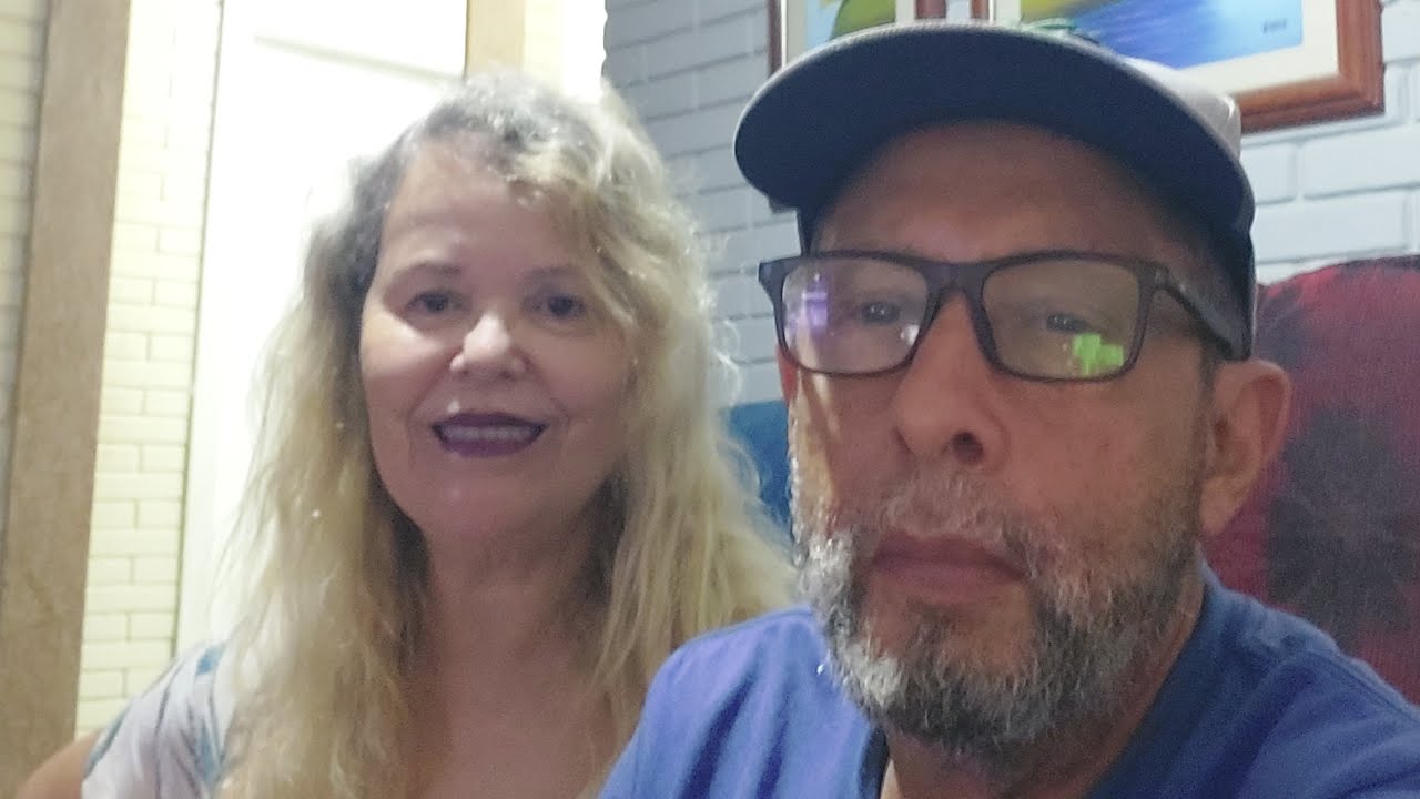 Deus a cima de tudo. Live da família