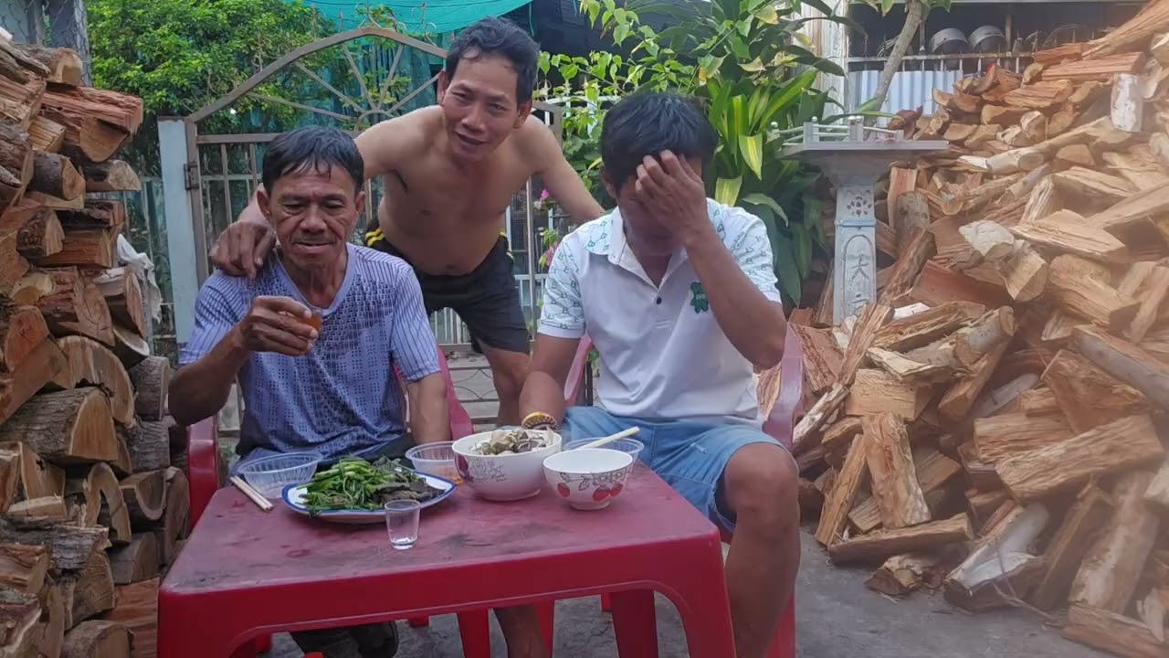 Phổi xào rau cần ống lai rai chờ u 23 vn ra sân vn vô địch