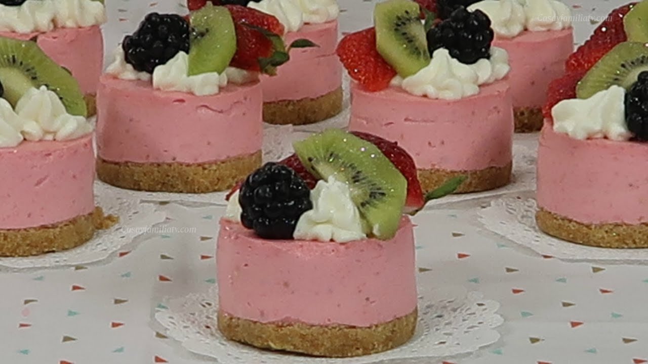 MINI CHEESECAKES DE FRESAS Elegantes y DELICIOSOS 🍓 ¡Perfectos para Mesa de Postres!