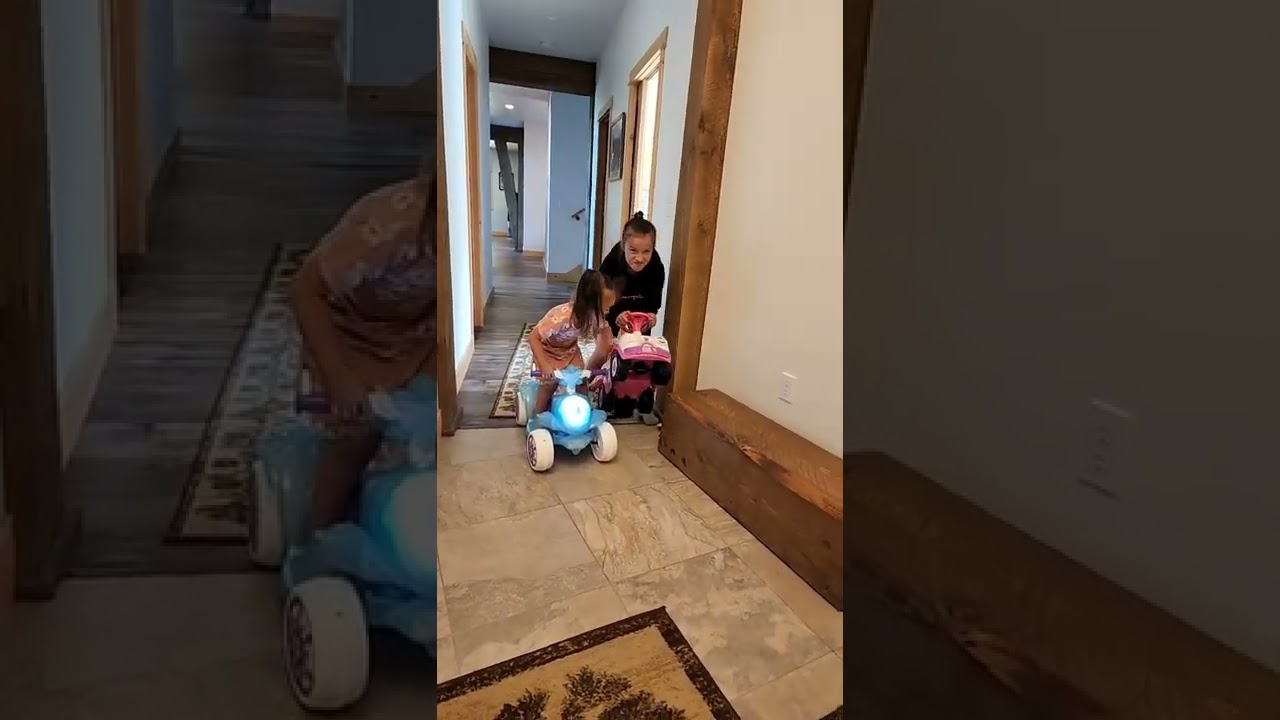 CUTE GIRLS SCOOTER CHALLENGE #shorts #scooter