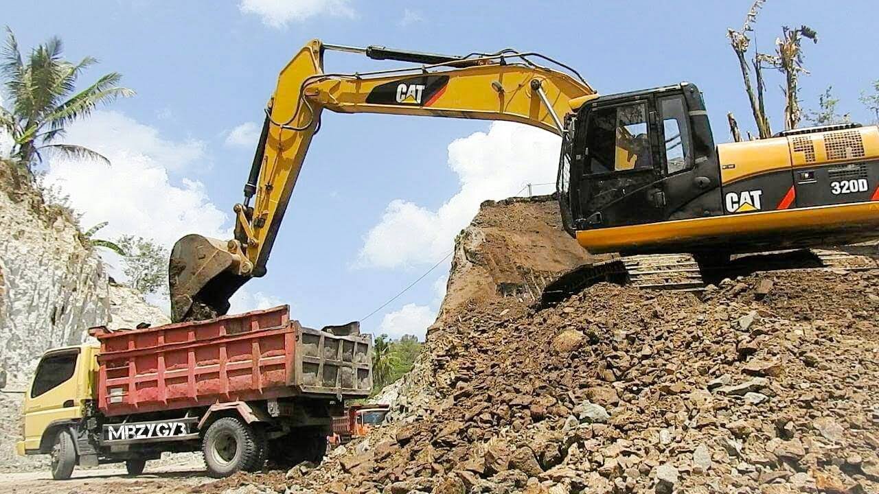 CAT 320D Excavator Top Loading Dump Truck