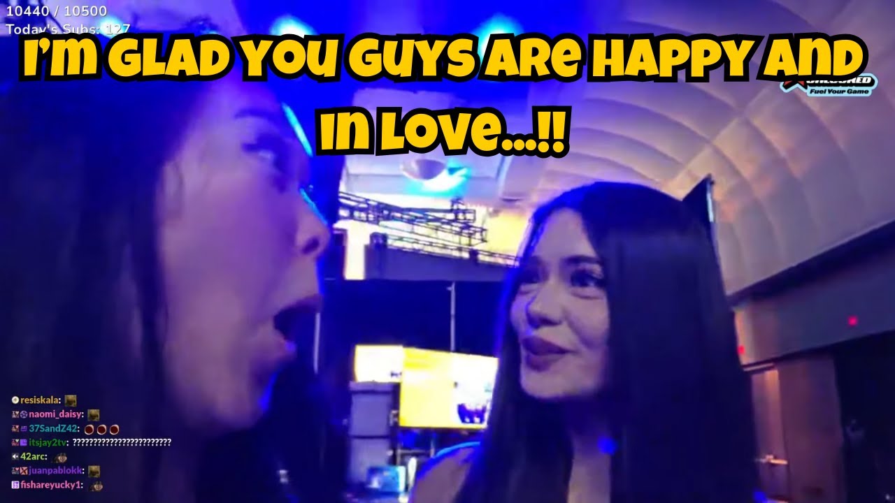 ExtraEmily Nearly Exposed Nick & Katchii 😳!!