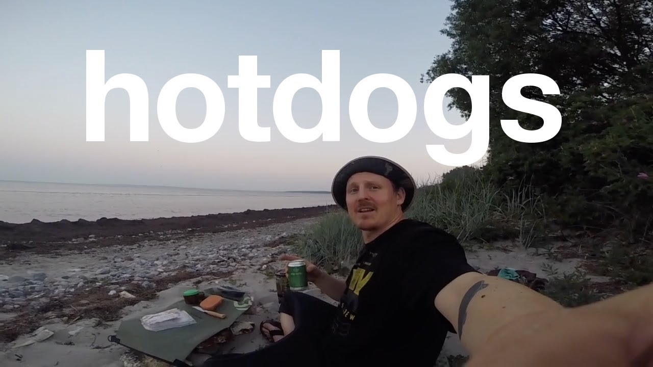 Solo cykeltur til Feddet, camping i telt, jetboil, hotdogs, Berlin/København cykelrute (VLOG)