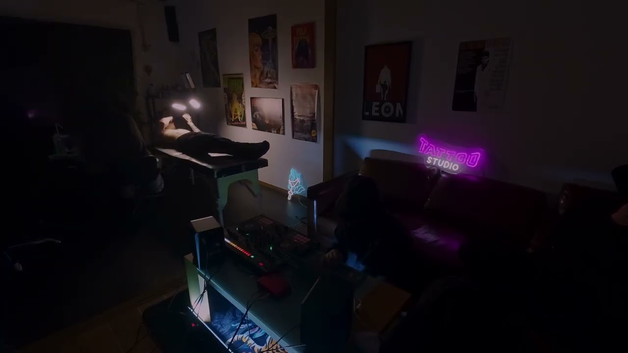 Late night tattoo session | lo-fi hip hop & R&B