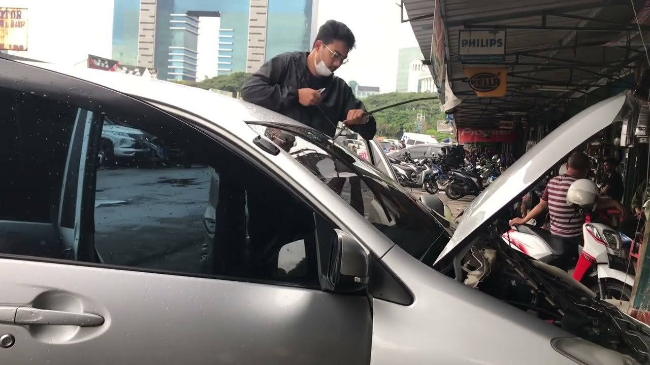 Ganti kaca mobil xenia part1