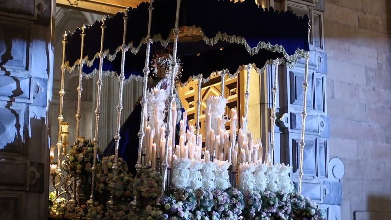 Entrada de la Virgen de la Caridad y del Consuelo. Salamanca 2023