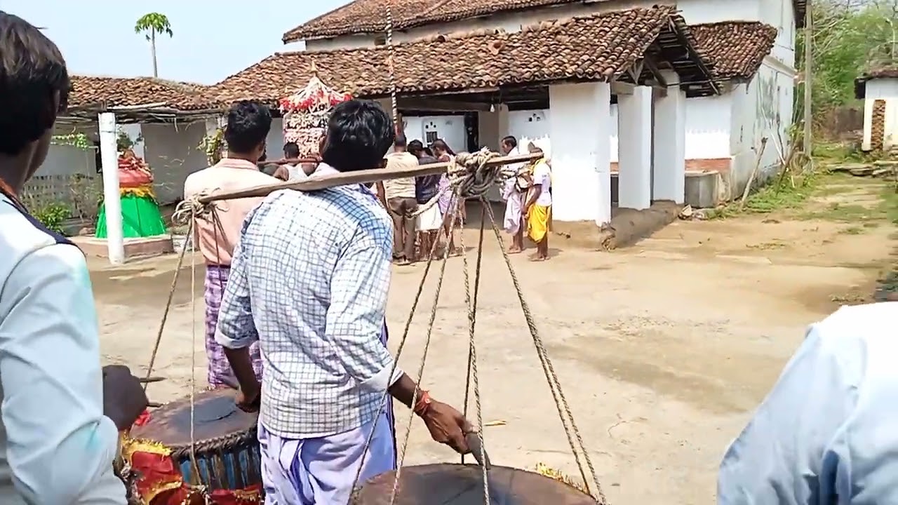 Badpujvhariguda maa pendrani