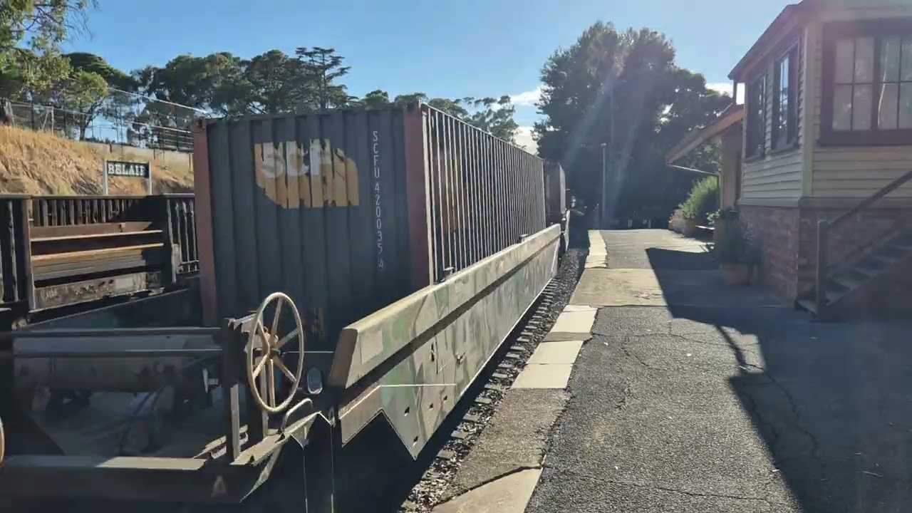 6MP5 PN Intermodal plows through Belair with NR68, NR57 and NR54. 7/3/26 9:01.