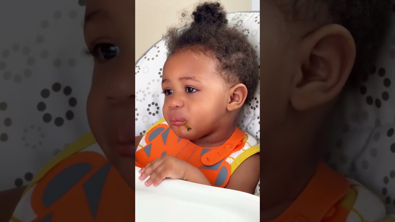 My 1 year old baby enjoys eating ogbono soup 🤤