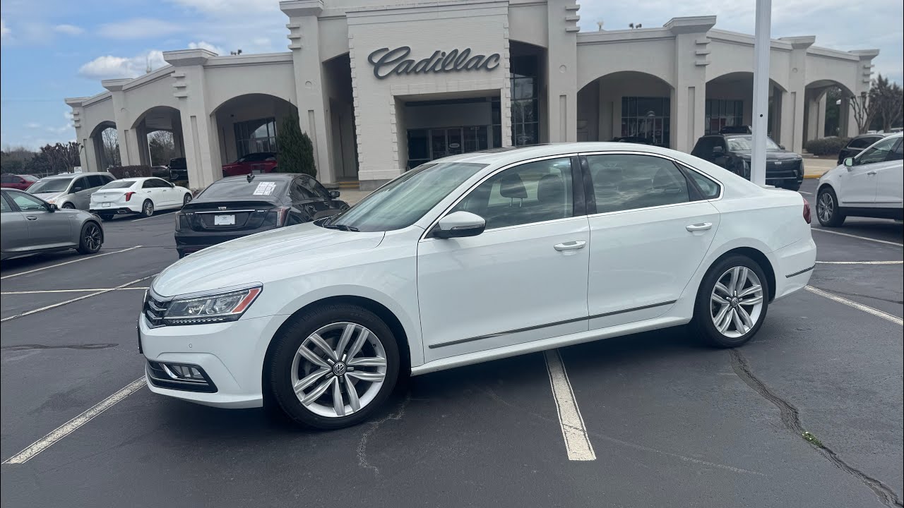 2017 VW Passat THC003428