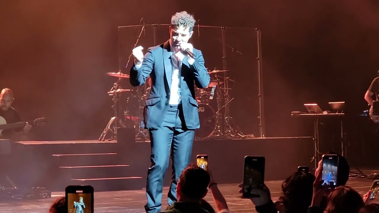 Quiero Perderme en tu cuerpo - Esta Ausencia / David Bisbal Chicago 2025