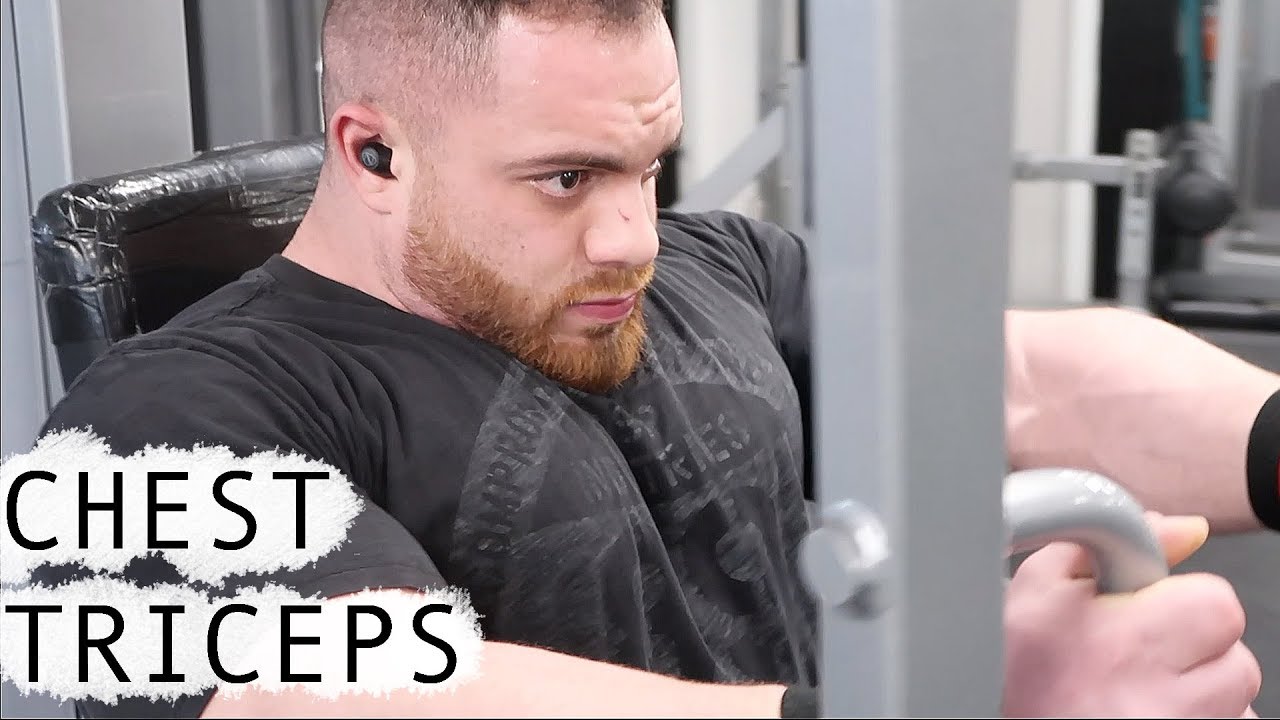 تضخيم صدر مع ترايسبس اوفسيزن  CHEST TRICEPS