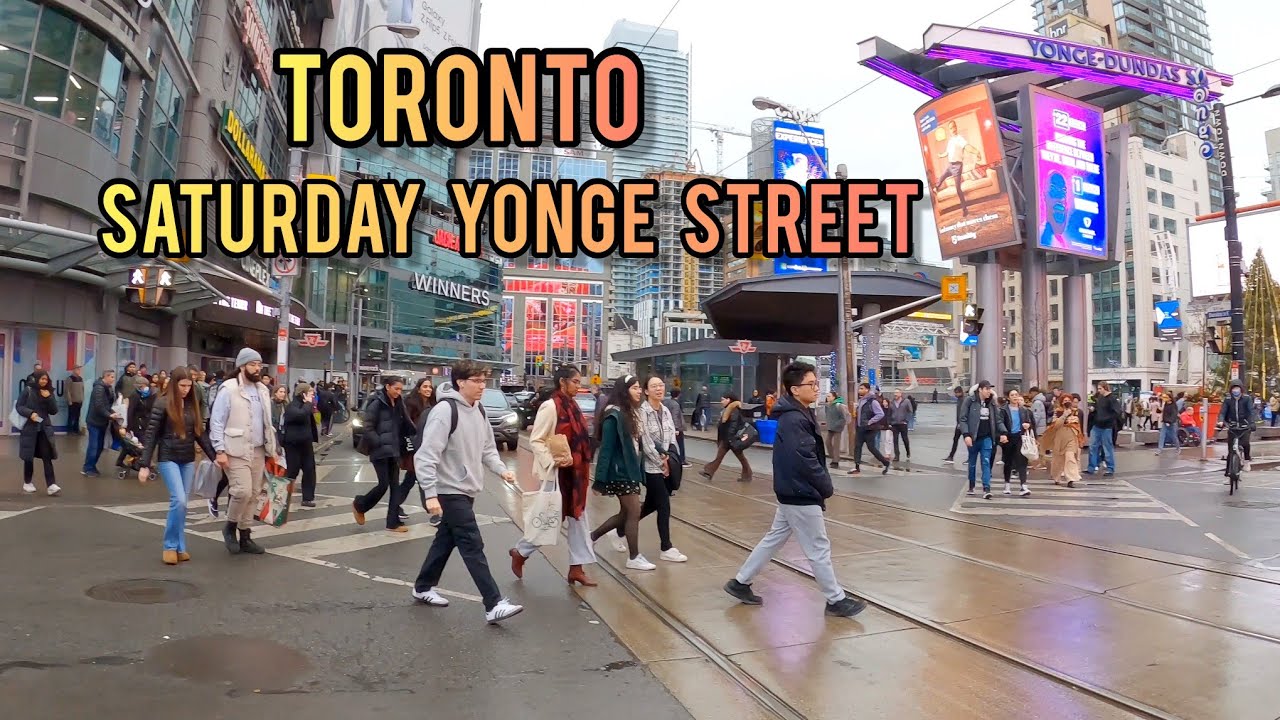 Toronto Saturday Yonge & Dundas Square, Downtown Walking Tour Canada 4k