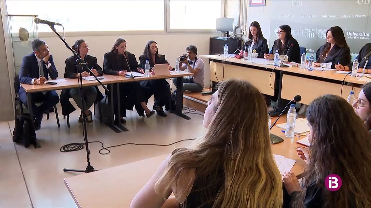 Primer juicio simulado en la Facultad de Derecho de la UIB. 21/05/2025.