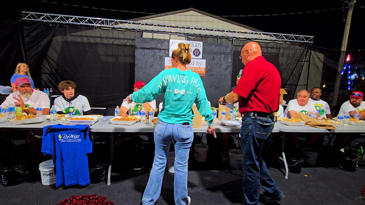 Lambert's Cafe Roll Contest / Cotton Festival in Sikeston Missouri