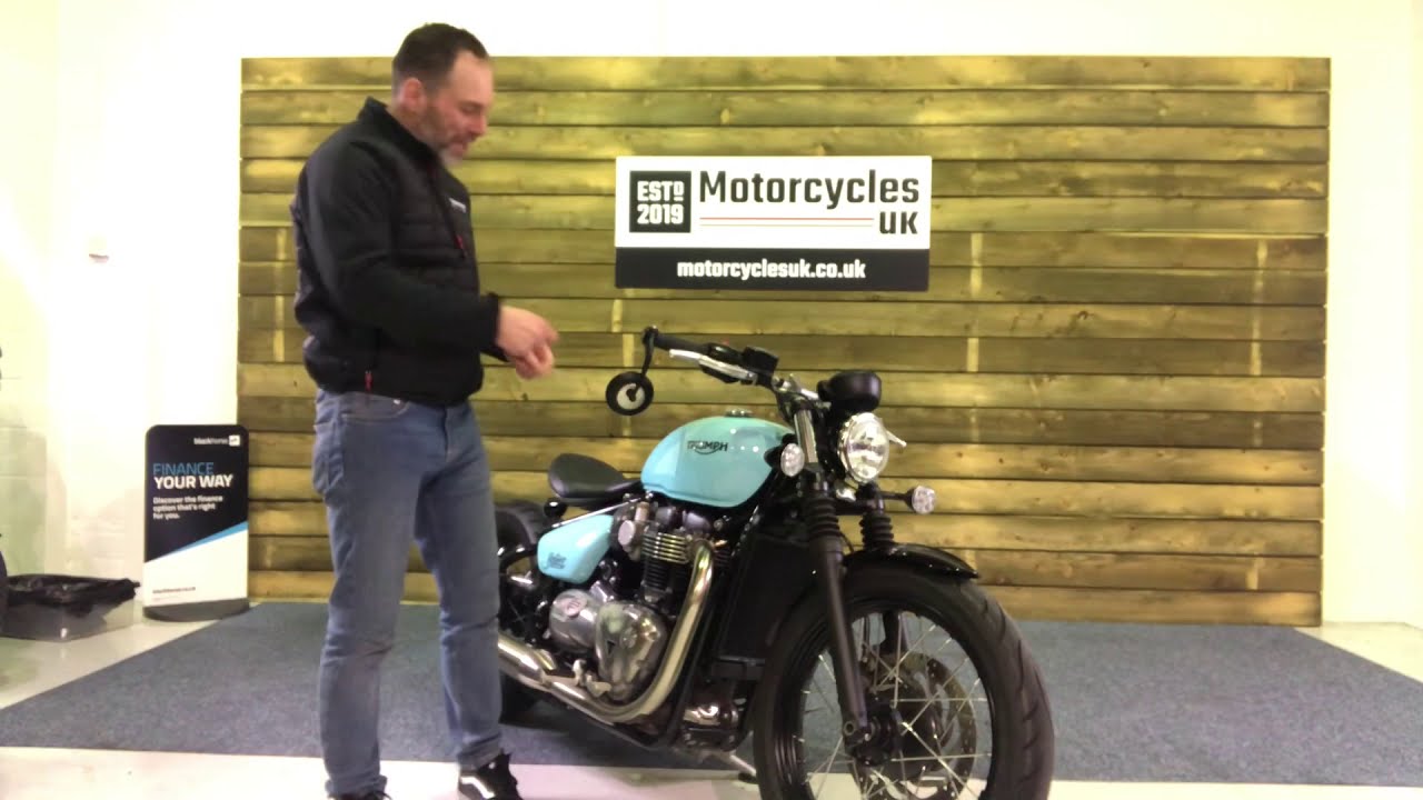 Triumph Bonneville Bobber