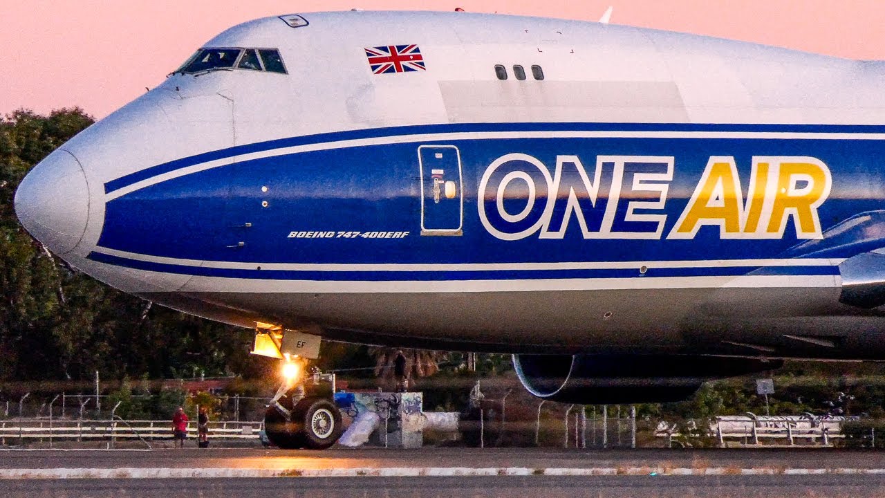 ✈️ 🇬🇧 *RARE* One Air 747 Cargo departing Adelaide (ADL/YPAD)