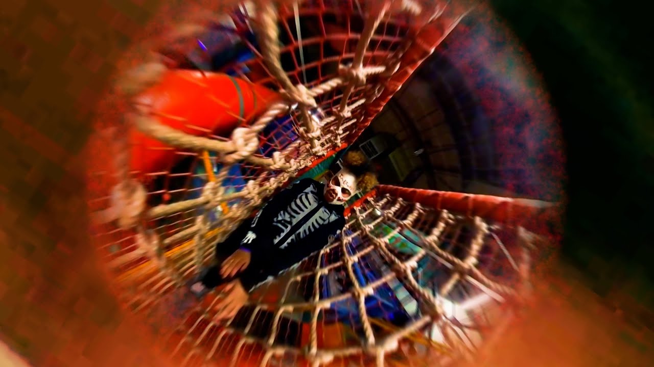 TaliaBle - Metal Club [Official Video]