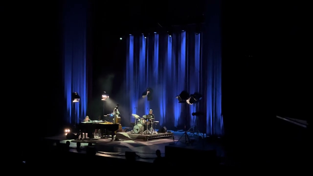 Diana  Krall - Cry me a river