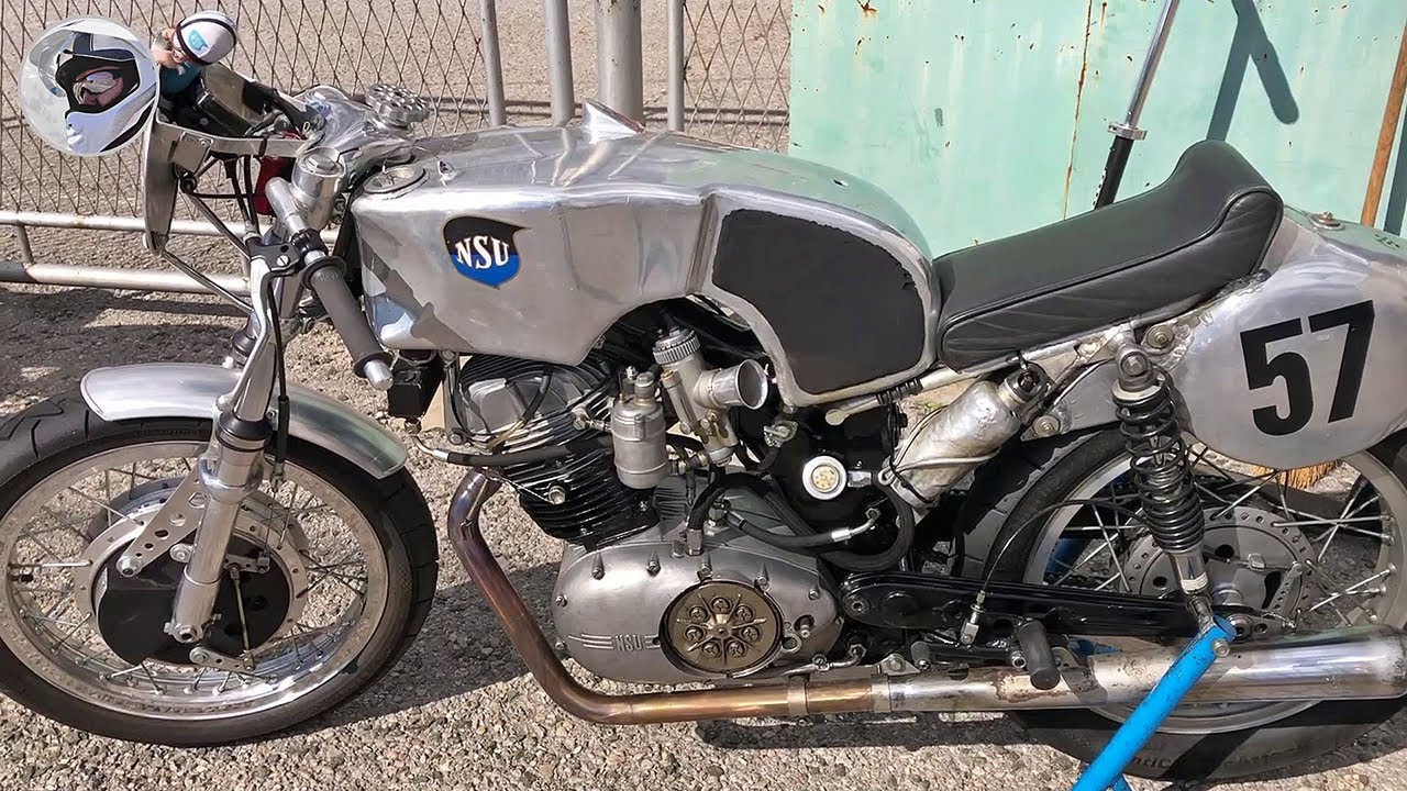 Реплика NSU Sportmax 400 (1955 г.) ... некогда успешный гонщик, редко встречающийся сегодня.