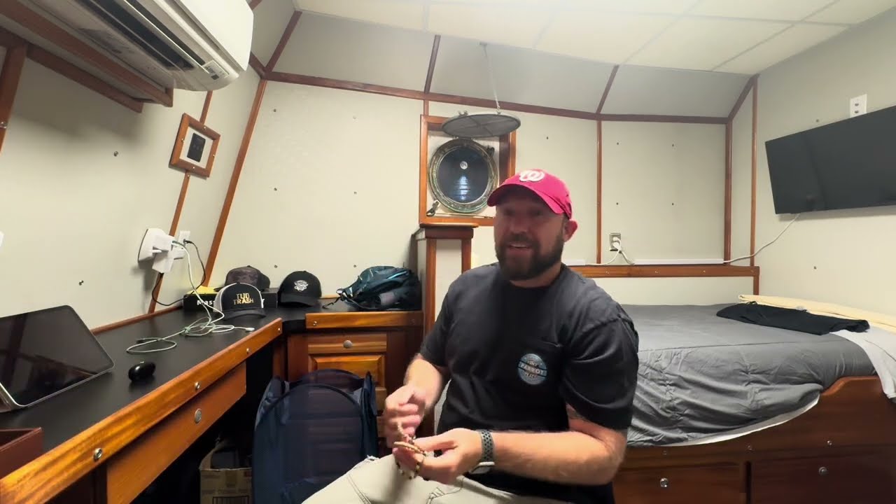 A Day In The Life Of A Tractor Tug Captain - NYC Edition 