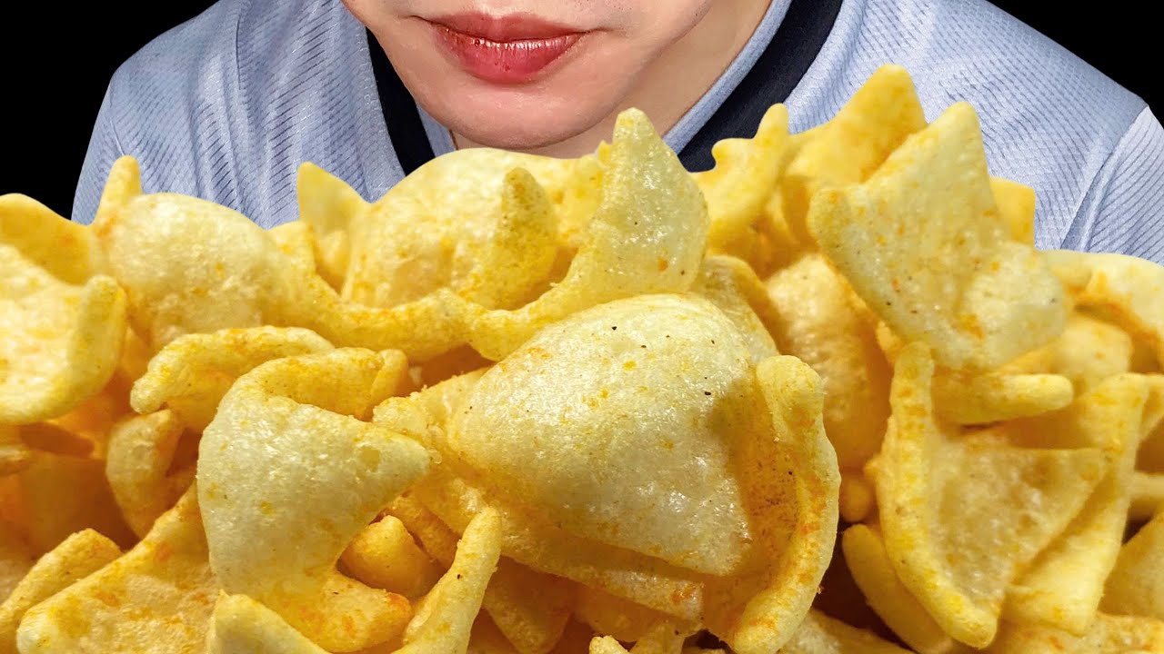 ASMR Eating Beef Flavored Snack 🥩 | Crunchy & Savory Eating Sounds #asmr#asmrfood#asmreating