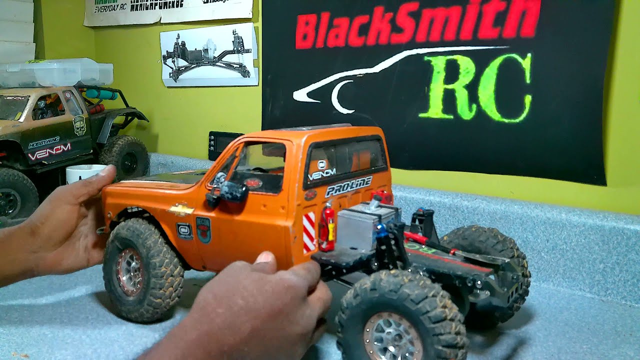 SCX10 Platform Aluminum Upgrade: Atomikrc.com LCG Battery Tray/ Forward Servo Mount