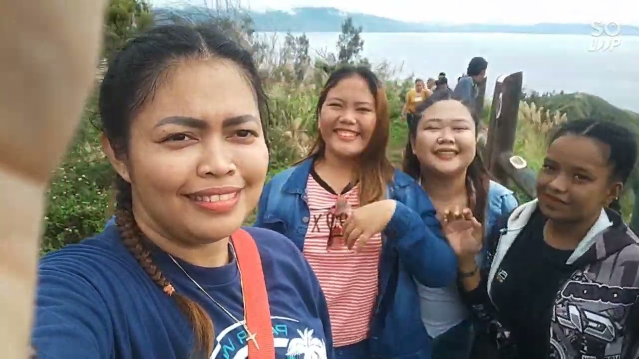 Pacific view deck, groto Dingalan Aurora