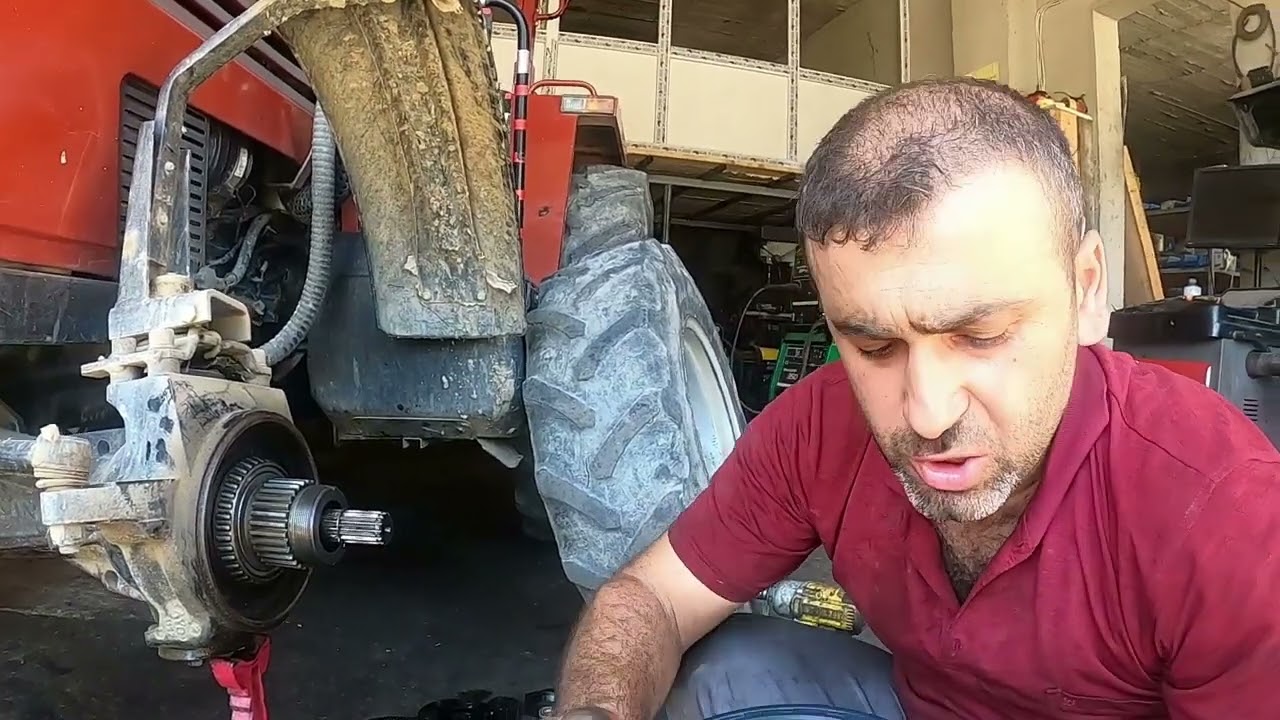 Tümosan 6055 Traktör Ön Çeker Yağ Kaçırıyor / Traktör Ön Cer Kovanı Aks Keçe değişimi Nasıl Yapılır