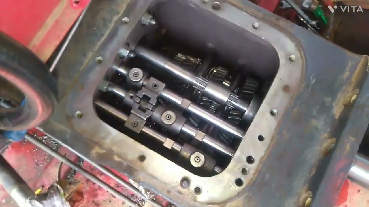 Mahindra Arjun novo 605 reverse gear  repairing