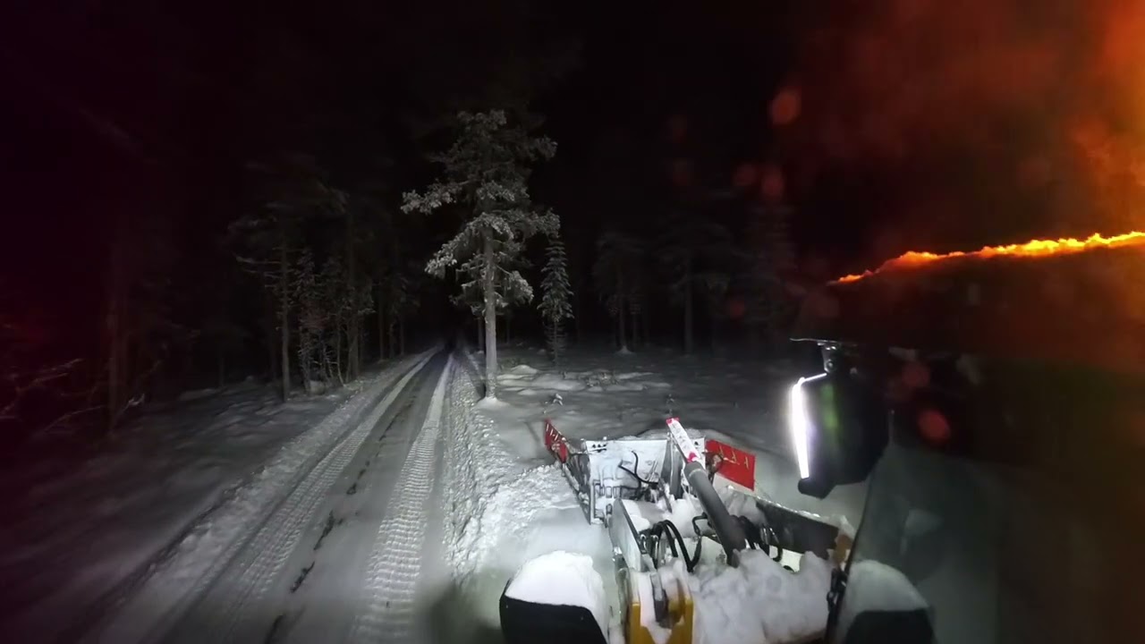 Plowing with Multiloader L30