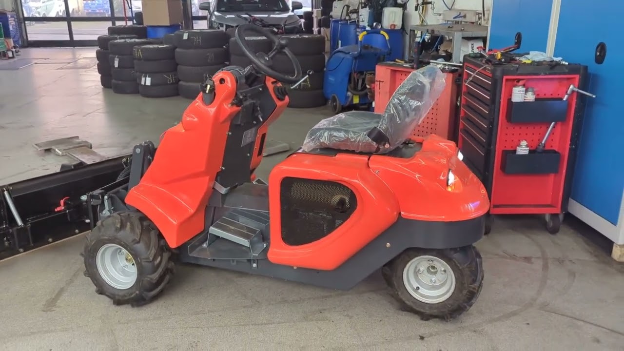 Hoflader H 130 Allrad , Schmitt Hoflader neues Modell , kleiner Hoflader