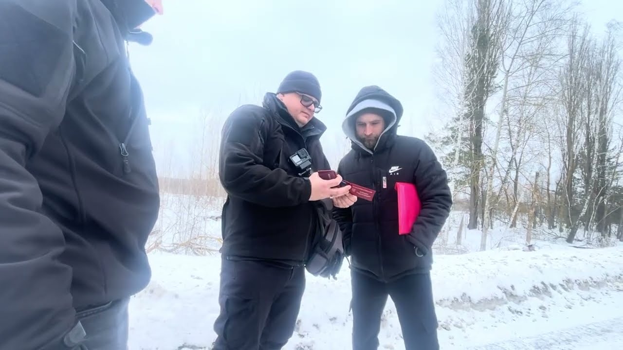 56 ГА ЗЕМЛІ УКРАДЕНО с. ОРАНЕ. РУБАЮТЬ ДЕРЕВА І РОЗКАЗУЮТЬ БАЙКИ ч 1