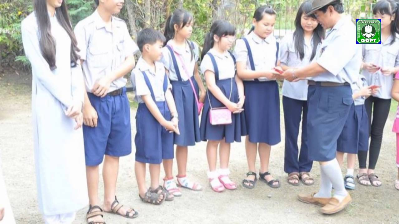 Anh em ta về
