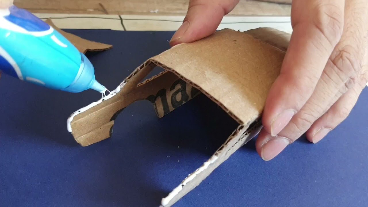 How to make a cardboard box car