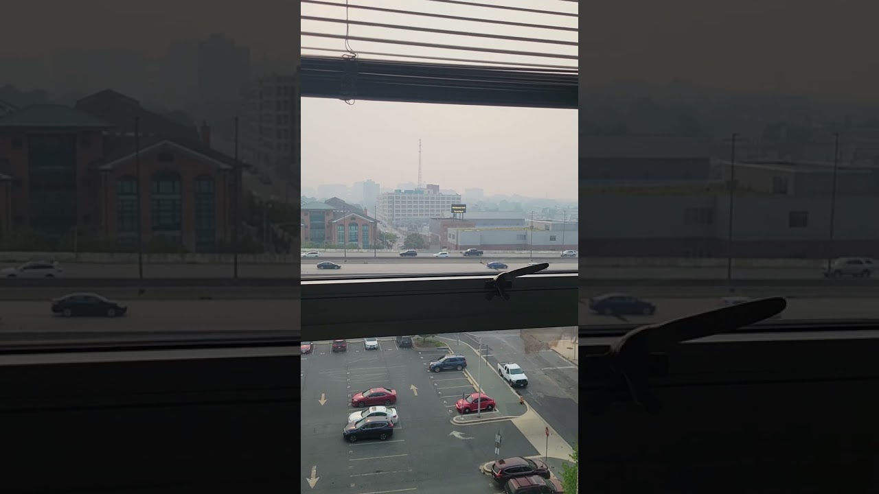 Smoky Sky Over Baltimore 🌬🌫 Canadian Fire 🔥 🔥🔥