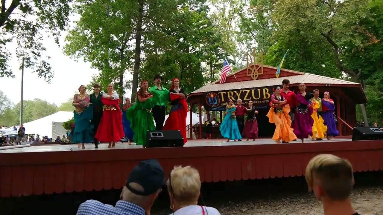 Voloshky Ukrainian Dance Ensemble Gypsy Dance