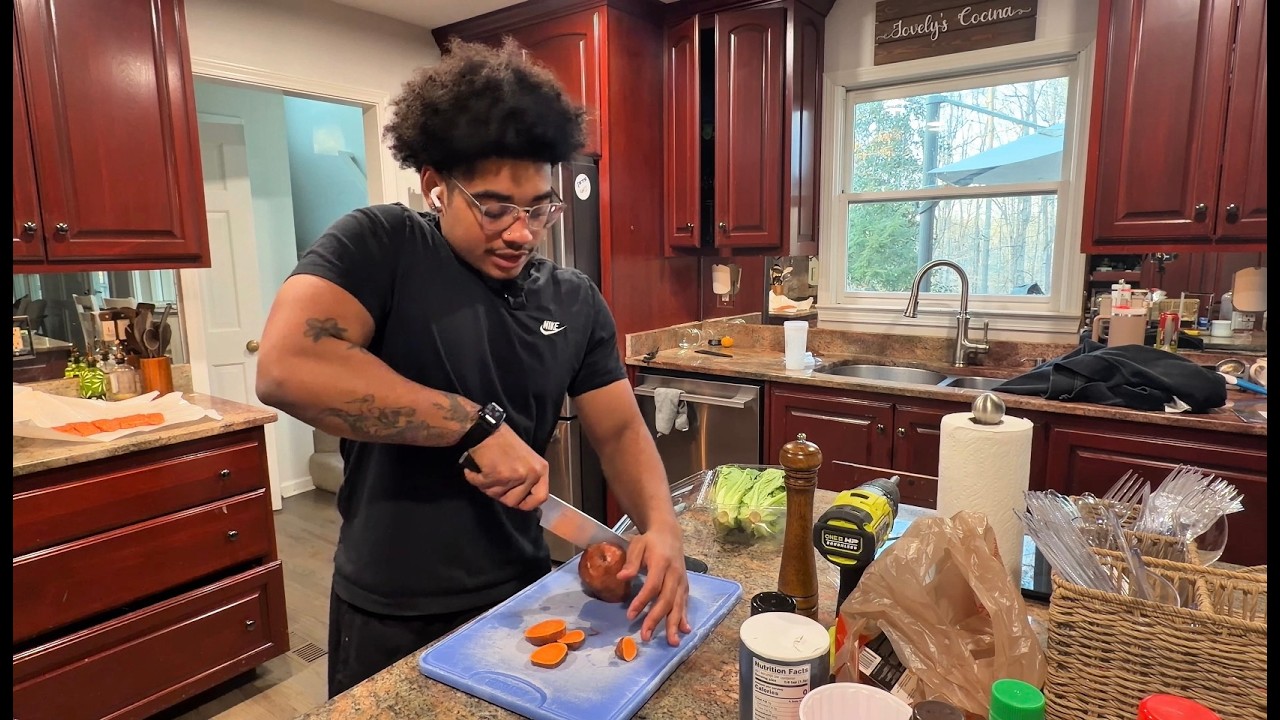 Chill little What I eat in a Day- Diabolical Cut Side Quest