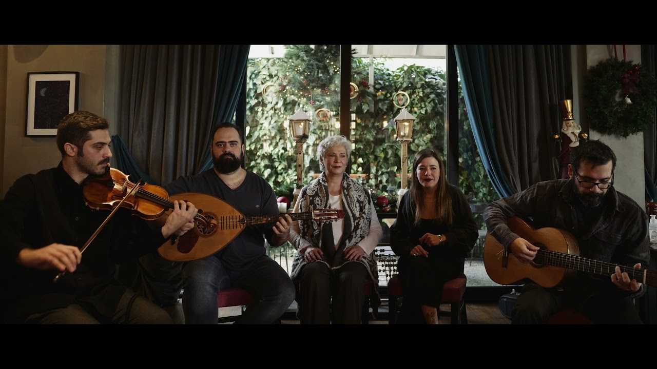 Μελίνα Κανά - Ιουλία Καραπατάκη - Λένε