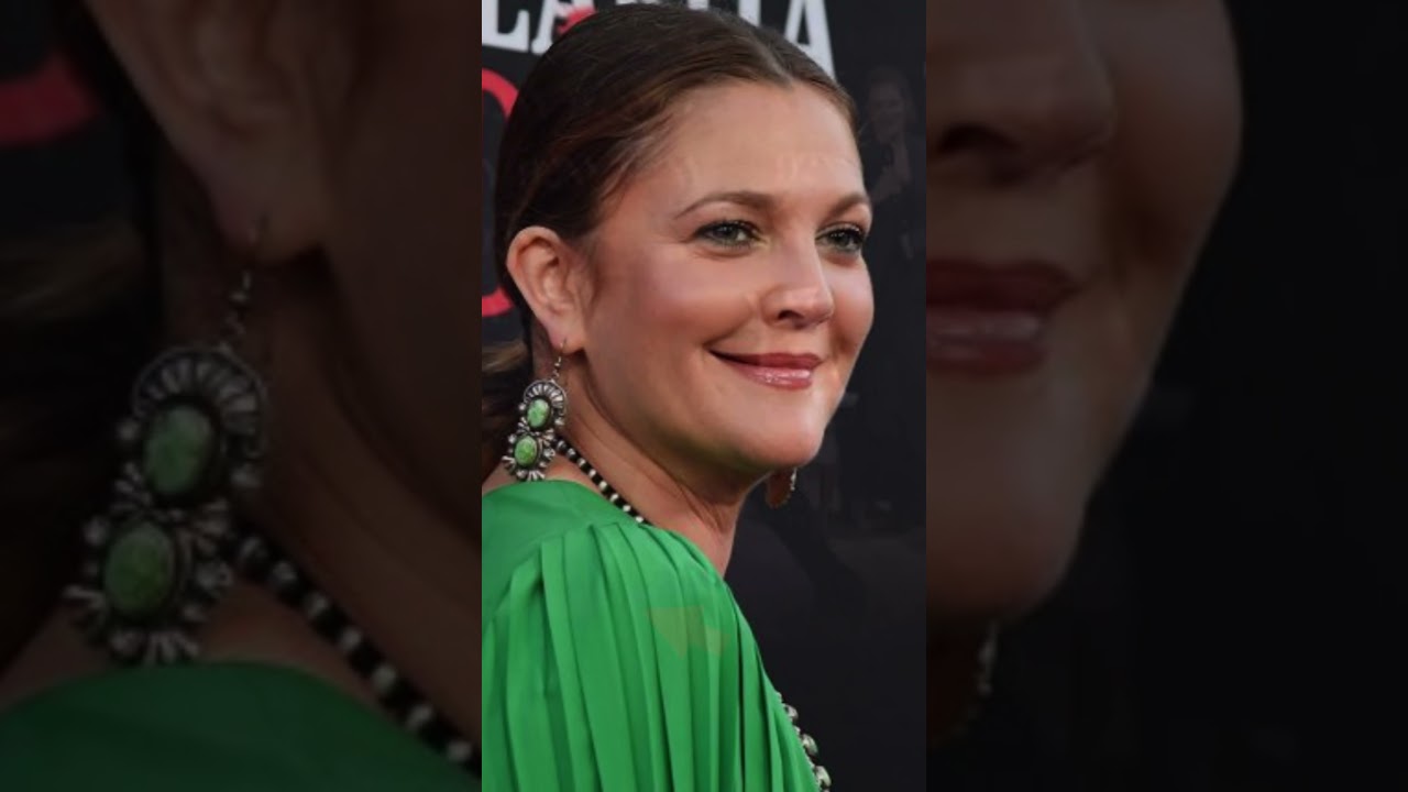 Drew Barrymore and Reneé Rapp Abruptly Leave Stage in NYC Amid Disruption