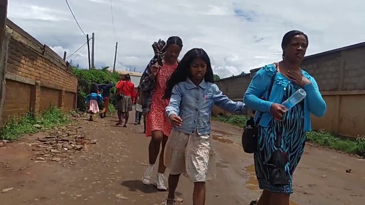 Antsahasoa by Tsivatrinikamo TALATA - Walking streets view of Antsirabe Madagascar 
