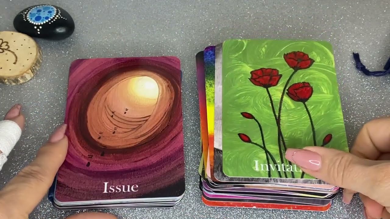 🌔L’oracle Yoli Lune un magnifique jeu auto édité - présentation