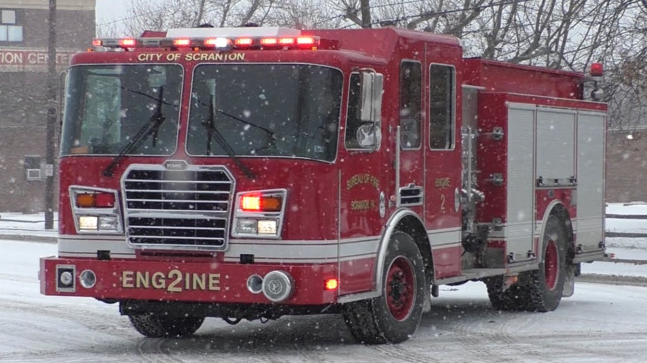 Scranton Fire Department Engine 2 Responding 1/18/20