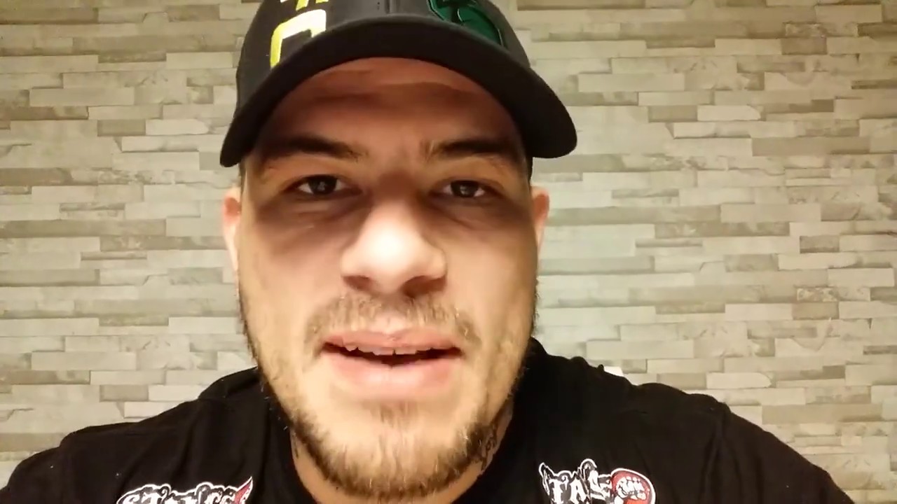 Tá passando por um momento difícil?? ASSISTA!!!