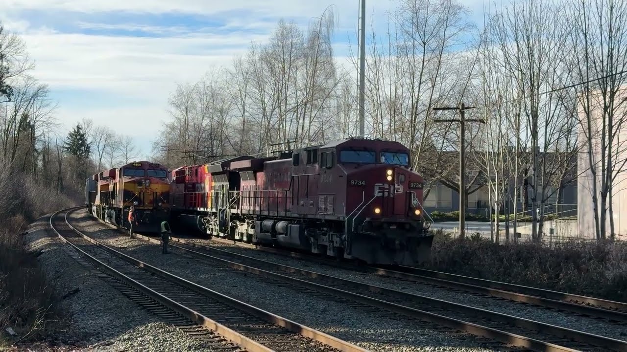 Roll By!!! CPKC 302 (Empty Grain Train) @ Burnaby (Piper) BC Canada 08FEB26 CP AC4400CW 9734 Leading