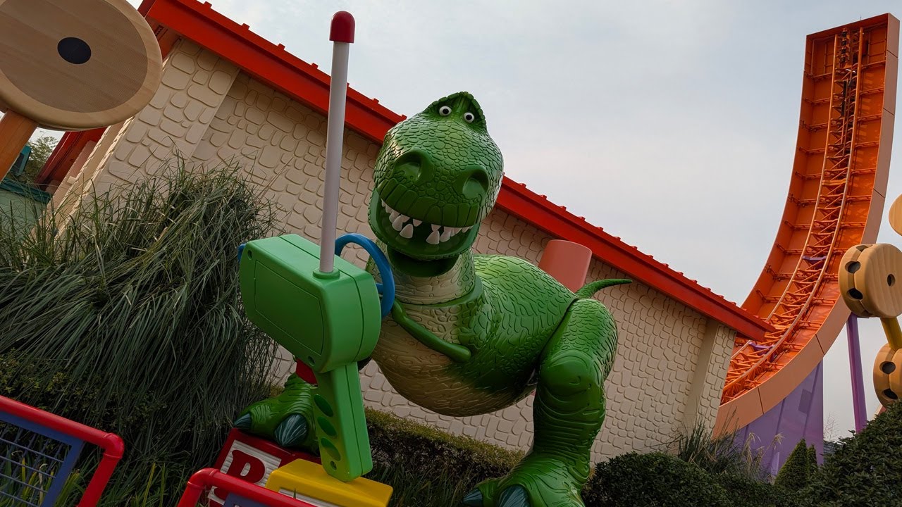 Rex's Racer - Shanghai China Disneyland