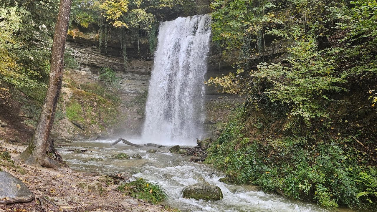 Most beautiful Waterfall in Switzerland??Cascade du Dard#walkthrough #waterfall