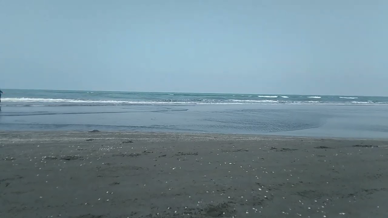 Ramsar Beach