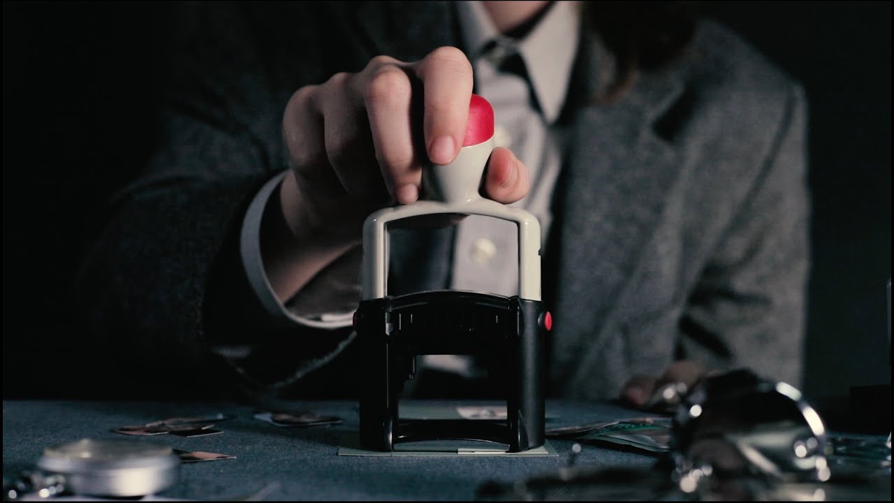 Daphné Swân - LE CHIFFRE (clip officiel)