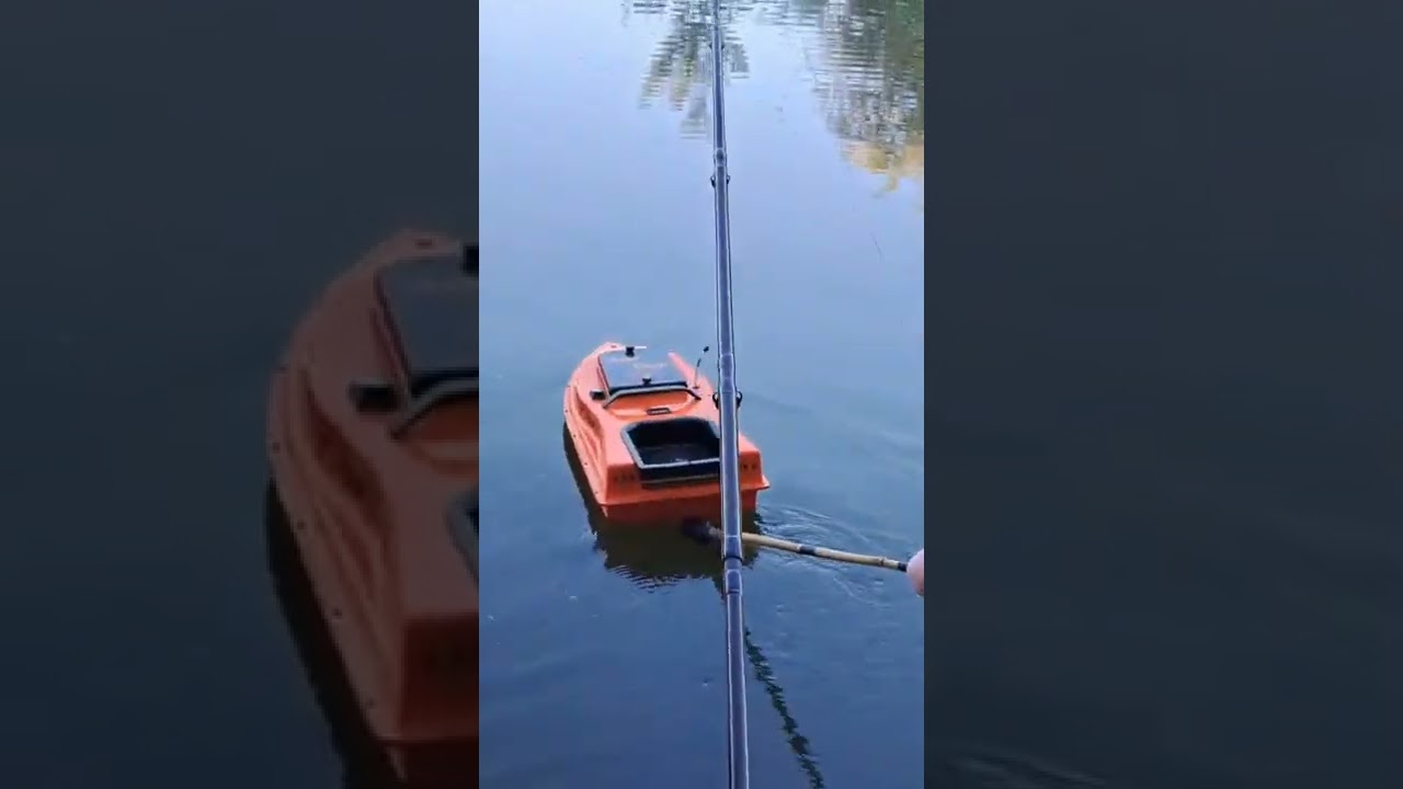 Twin Carp hajó Harcsás végszerelék behúzása!